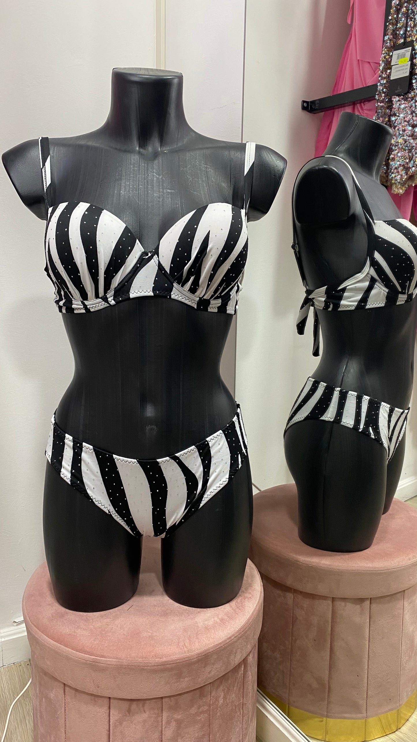 Costume 2 pezzi zebrato🦓